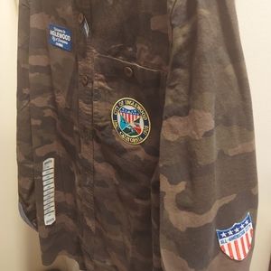 Inglewood Camouflage ‐ Flannel button down